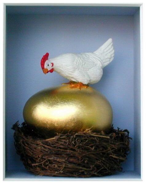 volker kühn walentowski art kunst golden egg gold ei